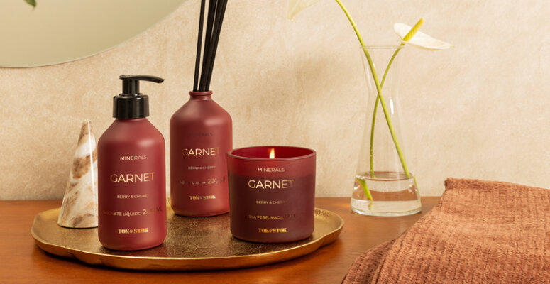 difusor, aromatizador e vela para saber como deixar a casa cheirosa