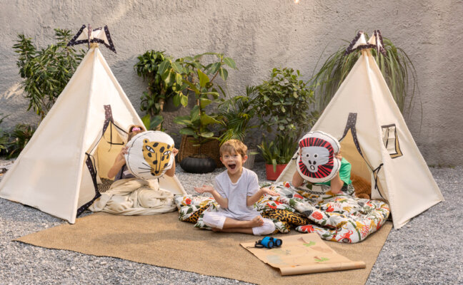 tenda no jardim para saber o que fazer nas férias com as crianças