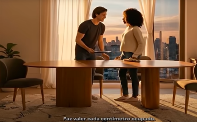 experiência do Grupo Toky com a ferramenta de inteligência artificial do VEO 3 Google, com um vídeo gerado com uma mesa de jantar, cadeiras e um casal feliz.